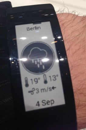 The weather can be displayed on the SmartBand Talk.