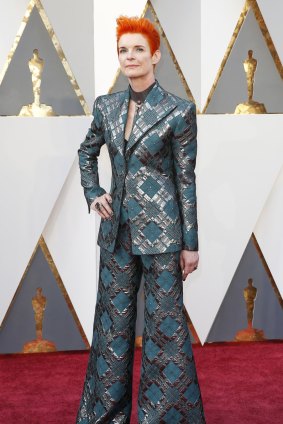 Sandy Powell in her David Bowie-inspired suit at this year's Academy Awards.
