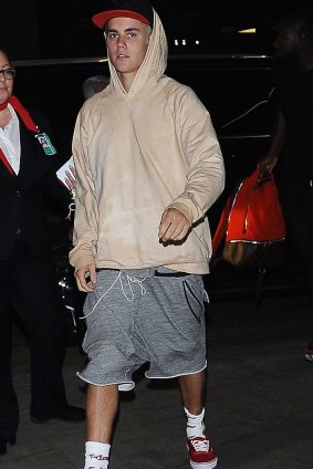 Justin Bieber at Los Angeles airport ahead of his flight to Melbourne.