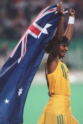 Nova Peris after winning Olympic gold as part of the women's hockey team in 1996. 