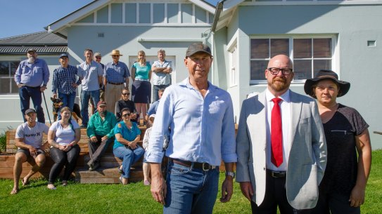 Currawang farmer John Reardon, Greg Akhurst, who works for defence, and Neera Stephenson, whose property is just 600 metres from the firing site, is joined by other residents who do not want the firing range in their town. 