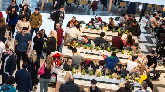 Sales growth throughout Vicinity Centres's 84 malls slipped last financial year to 0.4 per cent from 2.1 per cent in the previous year.