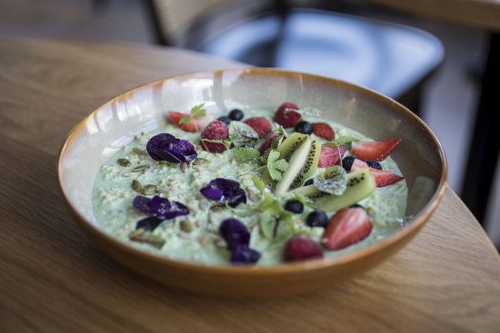 Kombucha, pandan and chia bircher with almond milk served at Went to See the Gypsy in Alexandria.