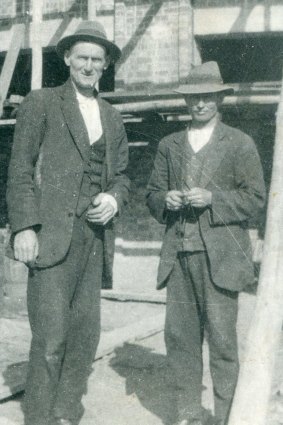 Denizen: Frank Clowry (left) at Parliament House building site in 1925.