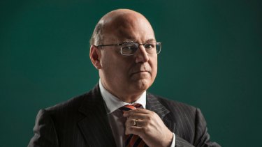 Arthur Sinodinos is firming as the favourite to take up the health portfolio made vacant by the Sussan Ley expenses scandal.