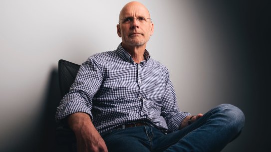 Author Clive Hamilton's book on China's influence on Australia was dropped.