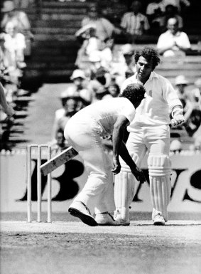 Sunil Gavaskar and Dennis Lillee dispute the lbw decision in 1981 Melbourne Test .
