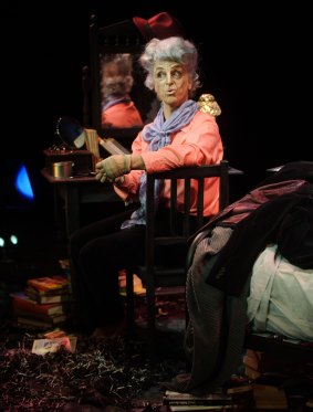 Paul Capsis as Quentin Crisp in Resident Alien at Fortyfivedownstairs.