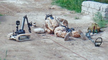 Bomb Disposal Expert Kim Hughes I Ve An Unhealthy Number Of
