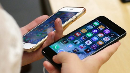 Apple has faced a customer outcry after confirming its software limits the speed of some iPhones with older batteries, in order to preserve battery life. 