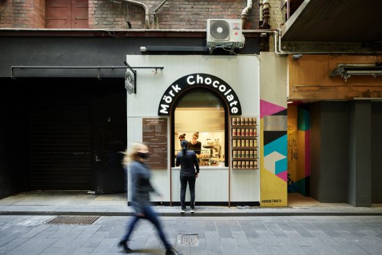 Mork Chocolate has opened a tiny takeaway store in the CBD, converting a disused lift shaft into a space to sell hot chocolate, cakes and pastries. 