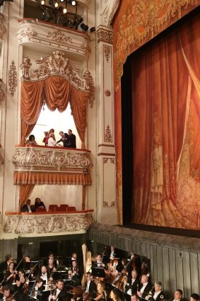 Take in the opera in a box at the Mikhailovsky.