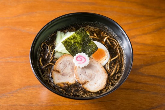The go-to dish of kogashi miso ramen.