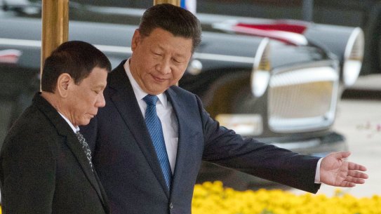 Chinese President Xi Jinping, right, with Philippines President Rodrigo Duterte during a welcome ceremony outside the Great Hall of the People in Beijing.
