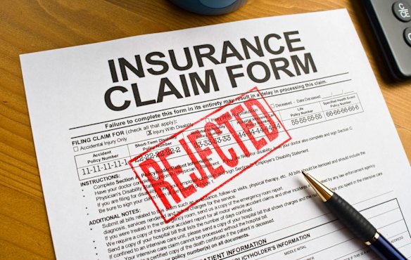 Uber drivers face having their insurance policy declared void.