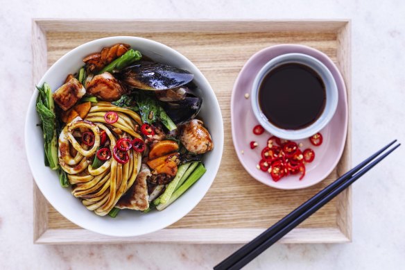 Easy seafood noodles.