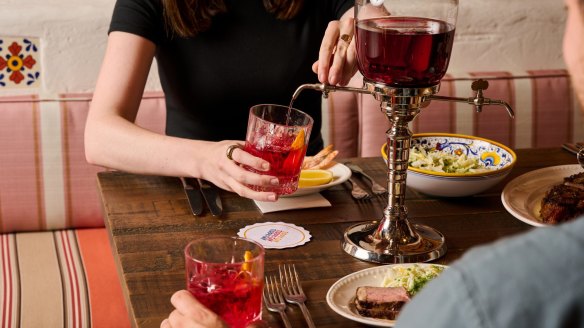 You can order negroni fountains for the table by pressing a special buzzer.