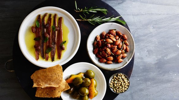 Bar snacks at Charlie Parker's, Paddington.