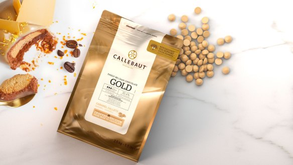 Callebaut's gold chocolate has a delicious toasted caramel flavour. 