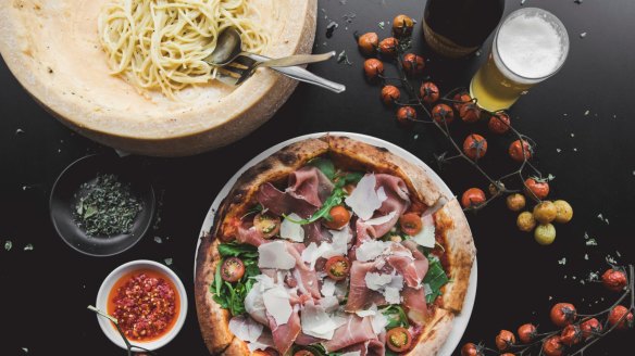 Cacio e pepe pasta and prosciutto pizza at
Molto Italian.