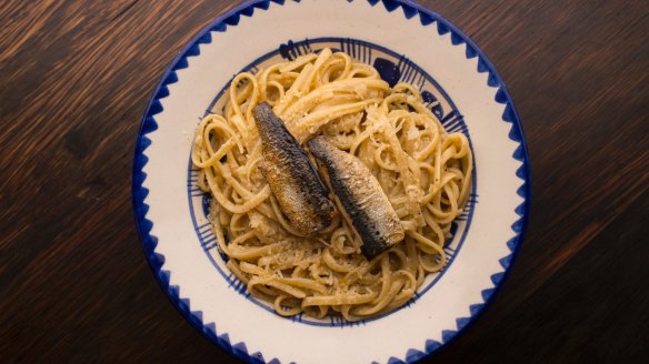 Ode Bar's cacio e pepe with cured sardines.