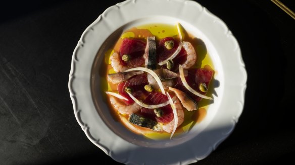 Carpaccio frutti di mare. 