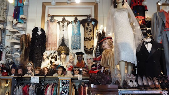 vintage dresses san francisco Shopping in Of Another Fashion  It's