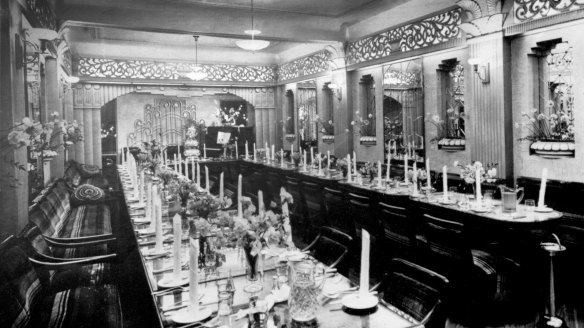 The Paragon's banquet hall in Katoomba in the 1930s.
