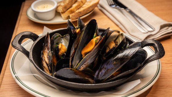 Moules marinieres.