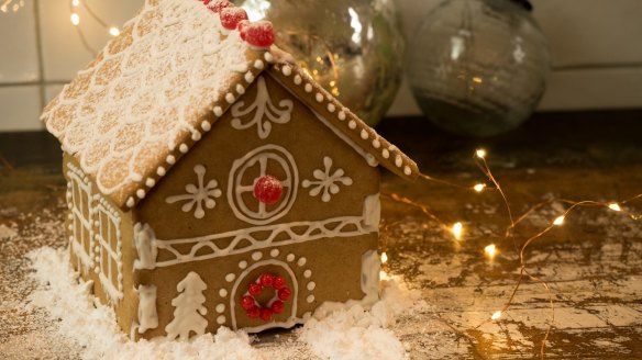 Cobblestone Kitchens' gingerbread house.