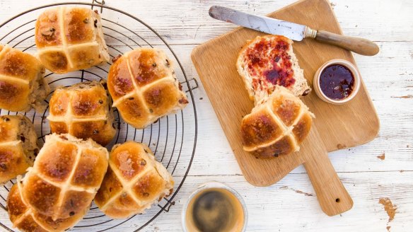 Bake Bar has increased its gluten-free bun offering this Easter.