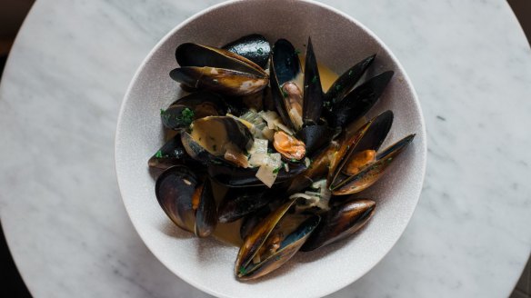 Kinkawooka mussels marinara.