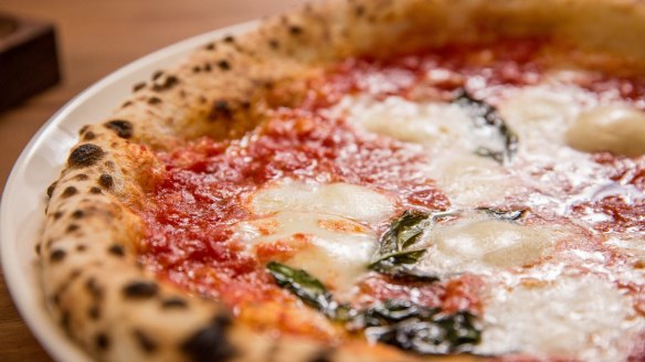 Go-to dish: the margherita pizza - you can't lose.