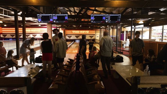 Tip: Tables are for walk-ins but book a lane if you want to bowl.