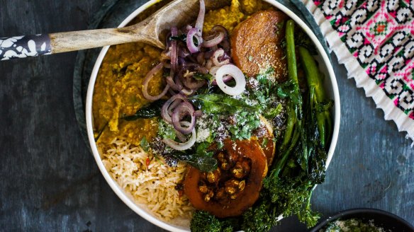 Coconut red lentil dhal with curry-roasted pumpkin and peshwari topping.