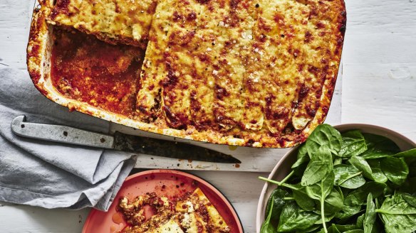 Adam Liaw's zucchini lasagne