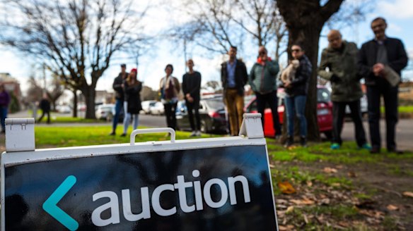 A prestige property has passed in at auction following a last-ditch council heritage protection.