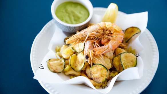 Each element of the fritto misto is distinct. 