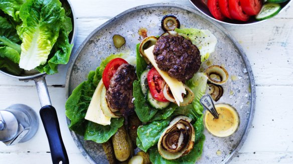 A soft, yielding burger bun offers contrast to the meaty patty, but what about trying it within a crispy lettuce leaf instead?