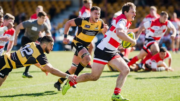 Canberra Vikings centre James Dargaville set up the match-winning try after breaking his nose.