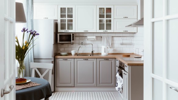 Organisation is key in any good uncluttered kitchen. 