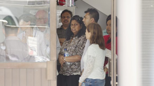 Myuran Sukumaran's mother, Raji Sukumaran arrives at  Wijaya Pura in Cilacap, to visit her son.