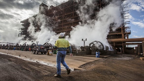 Queensland Nickel's 550 remaining workers will lose their jobs at the close of business on Friday.