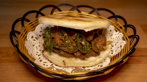 Roujiamo (cumin lamb burger).