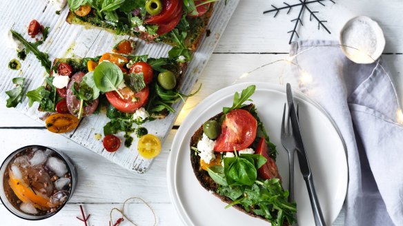 Big bruschetta salad.