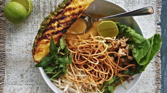 Thai times two: Larb meets khao soi.