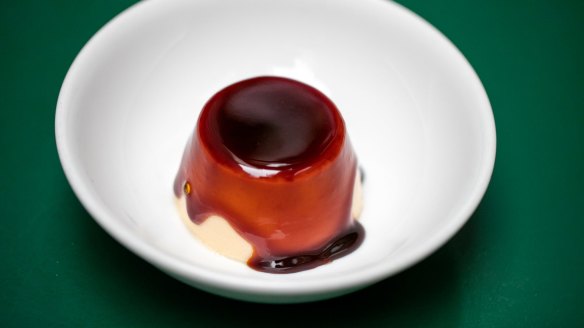 Flan with vermouth. 