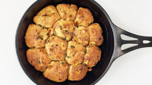 Skillet garlic bread.