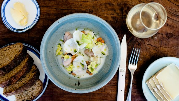 Snacks at the Summertown Aristologist.