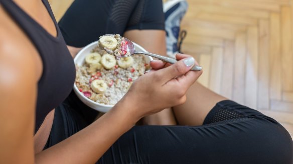 Exercising before breakfast leads to greater weigh loss, new research shows.